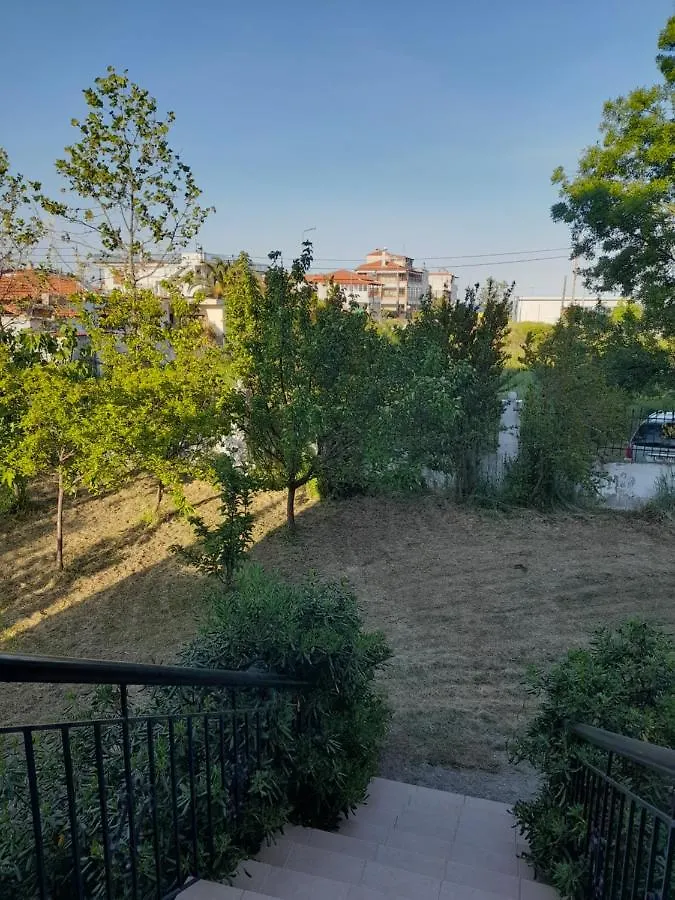 Villa Leopard Ставрос 0*,
